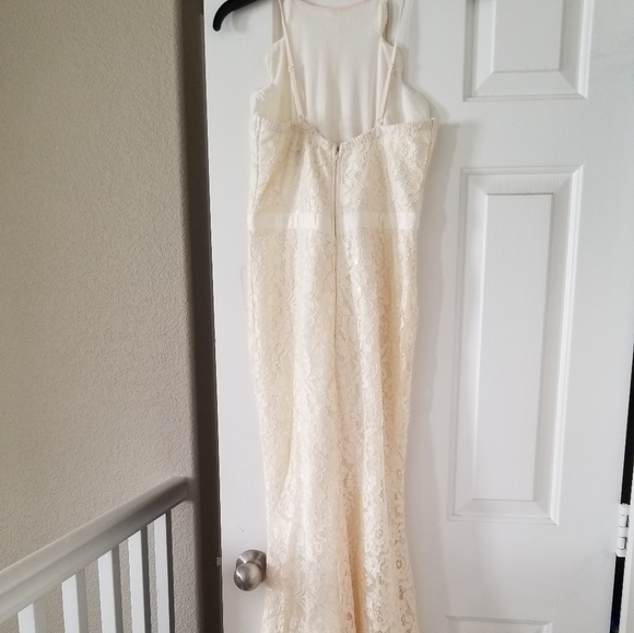 Evening Gown - Picture 4 of 4